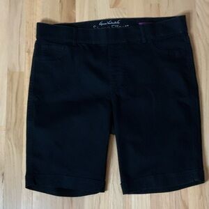 Gloria Vanderbilt Classic Black Bermuda Women's Shorts
